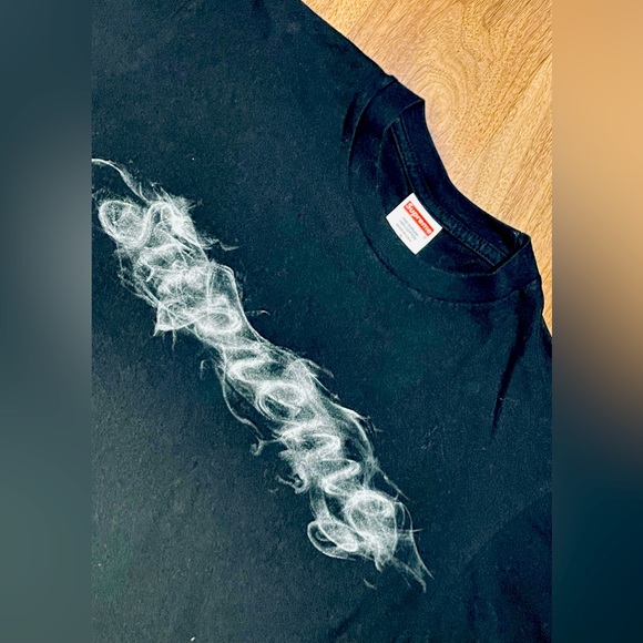 Supreme Smoke t-shirt. - Picture 3 of 4